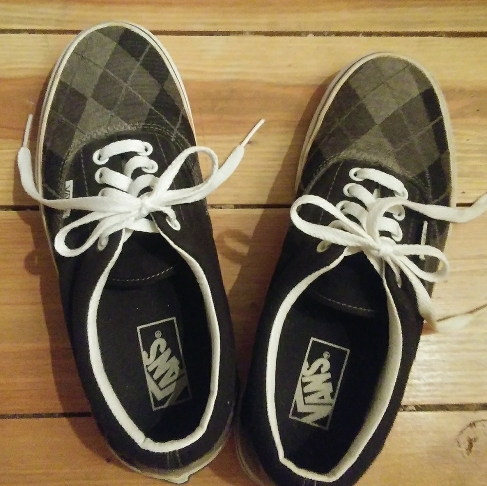 Vans | SOLD🎉Checkered Shoe Sneakers Black White - Picture 1 of 8